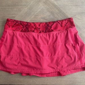 Vintage Sz 10 Lululemon pace rival skirt snakeskin waist & shorts